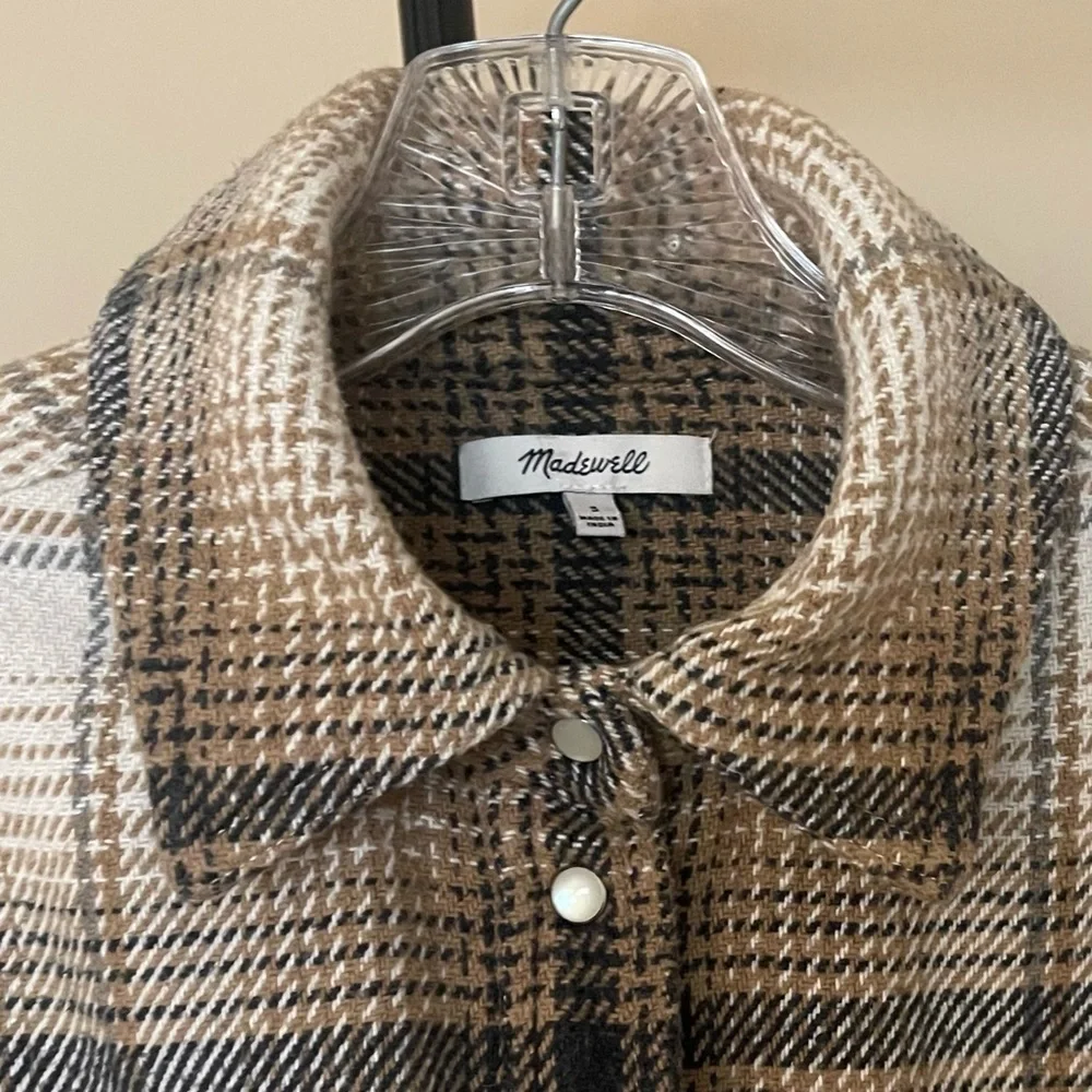 Madewell Flannel Button-Up Shirt-Jacket in Plaid - Picture 5 of 11